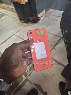 Apple iPhone XR 64 GB Orange