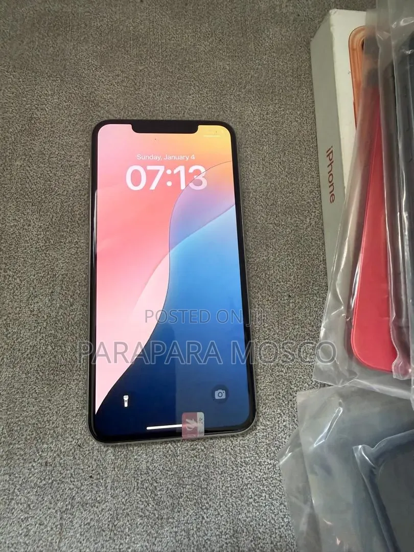 Apple iPhone 11 Pro Max 64 GB Silver