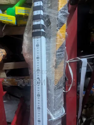 Telescopic Leveling Staff