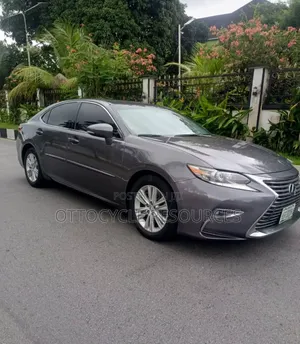 Lexus ES 2014 Gray