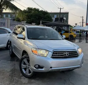 Toyota Highlander V6 2009 Silver