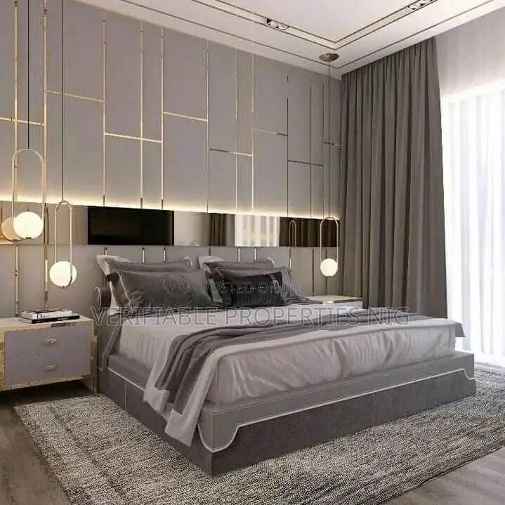 Luxury Bed and Mirror Designs