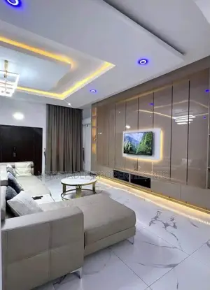 Luxury Bed and Mirror Designs