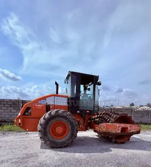 CAT CP533E-Compactor