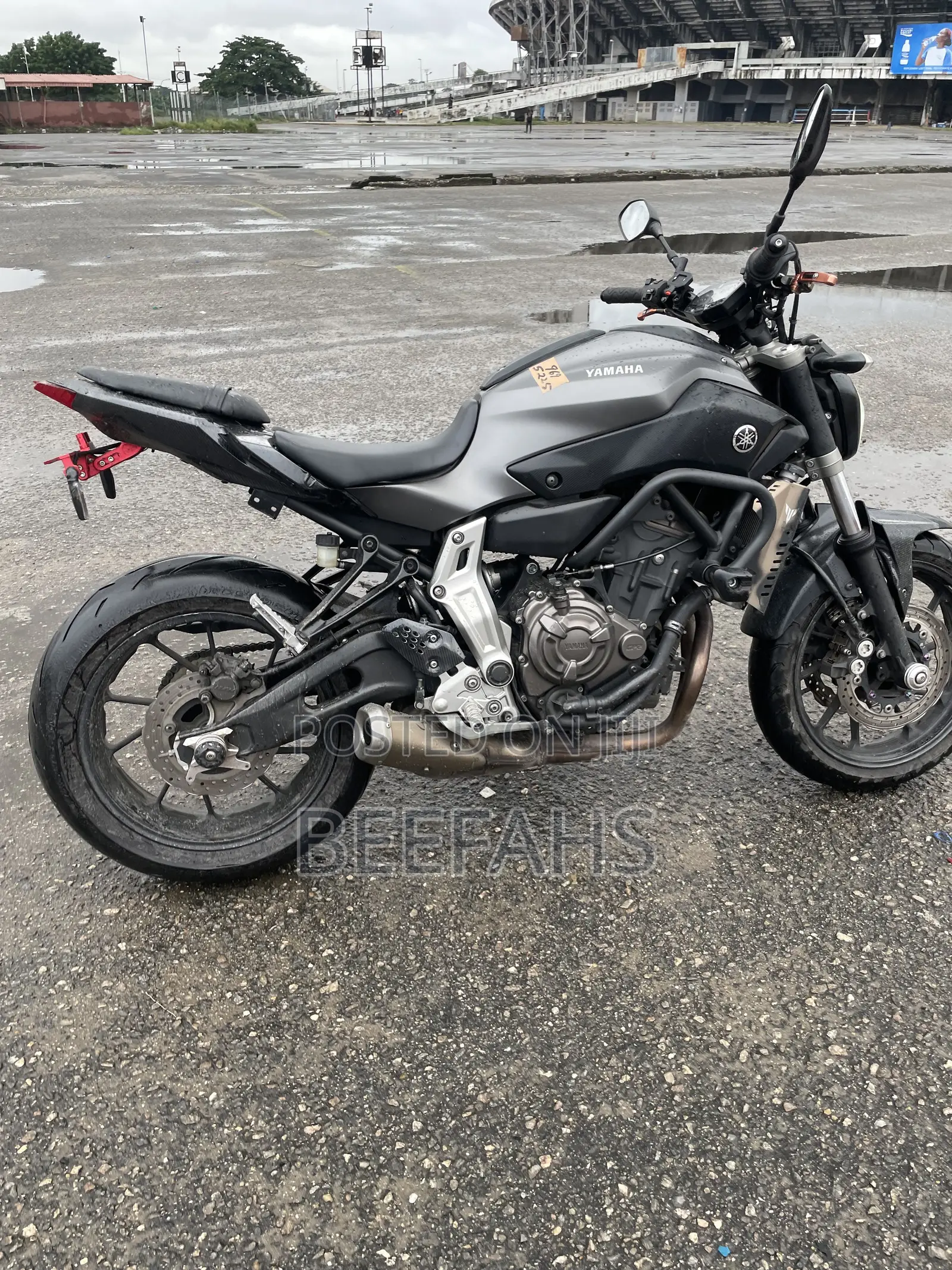 Yamaha 2018 Black