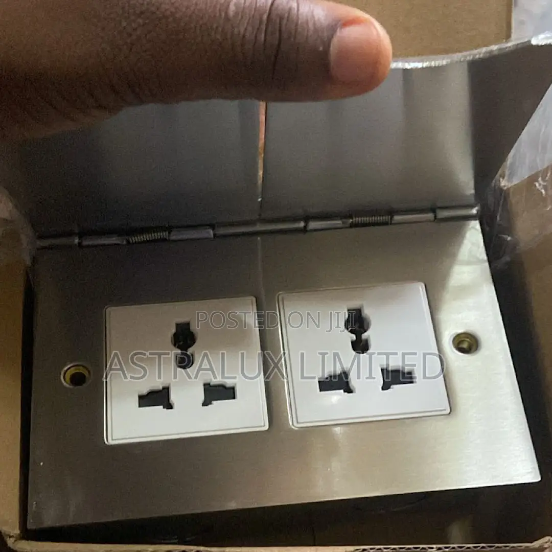 13a Double Floor Socket