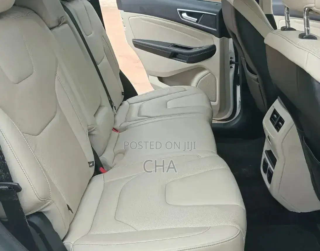 Ford Edge Titanium AWD 2018 White