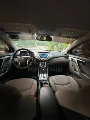 Hyundai Elantra 2013 Silver