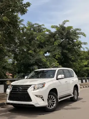 Lexus GX 460 Luxury 2015 White