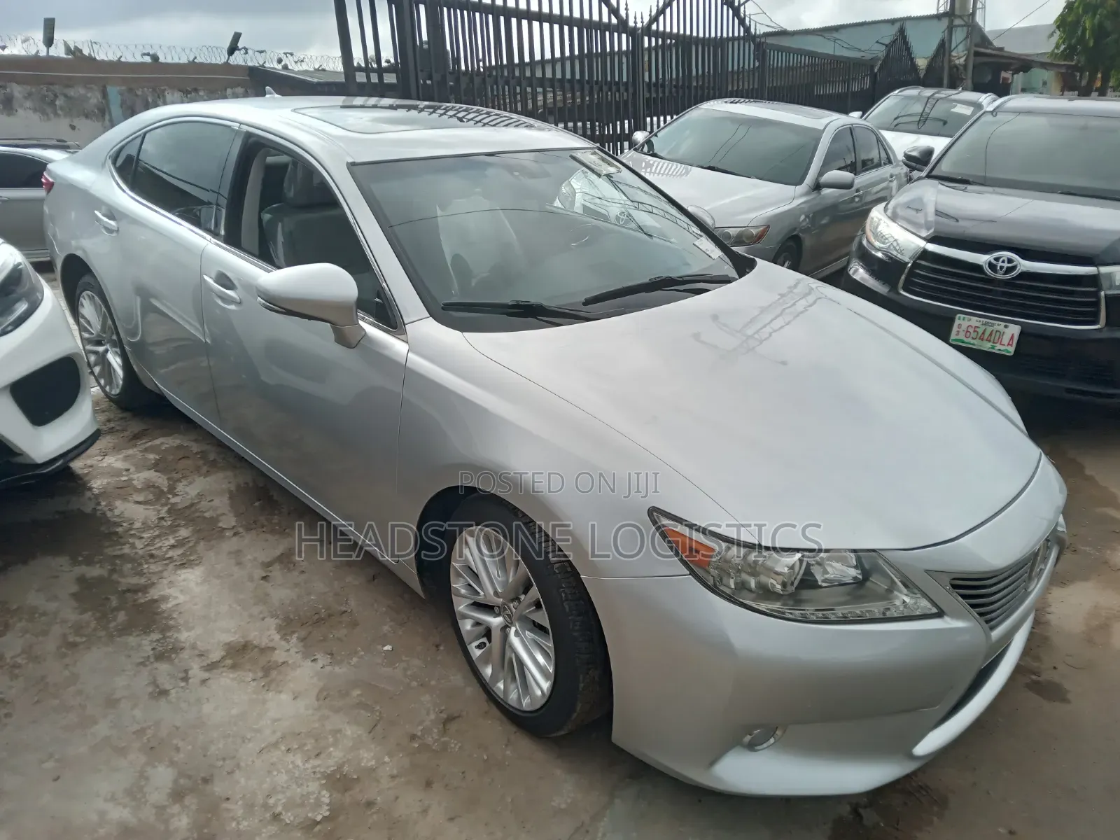 Lexus ES 2013 Silver