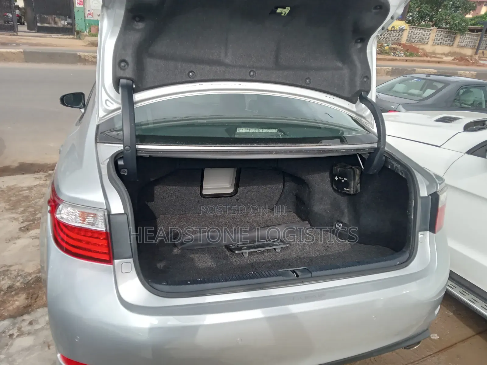 Lexus ES 2013 Silver