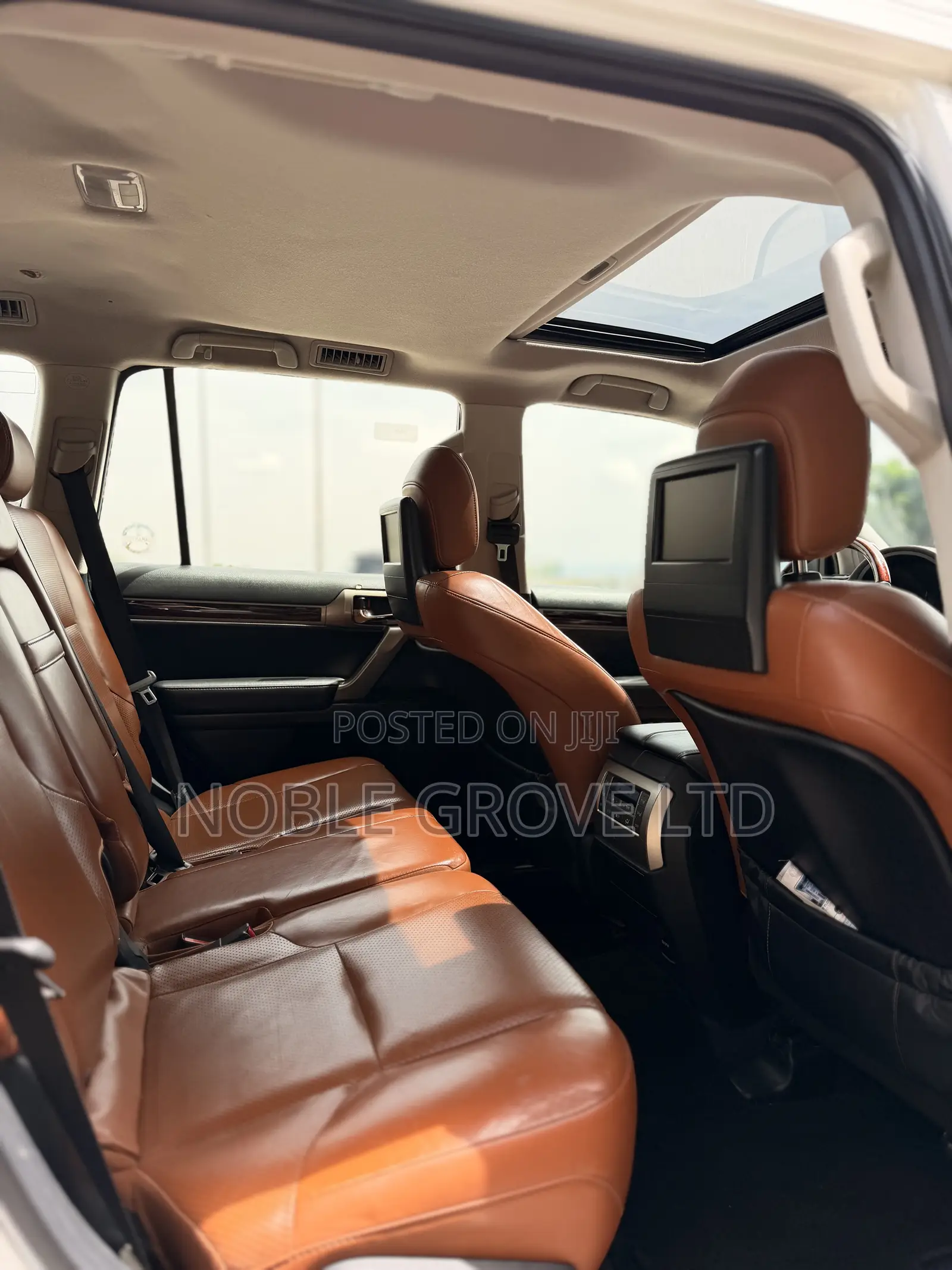 Lexus GX 460 Luxury 2015 White