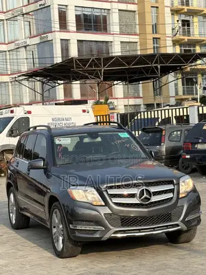 Mercedes-Benz GLK-Class 350 4MATIC 2014 Gray