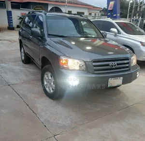 Toyota Highlander 2004 Black