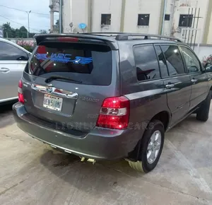 Toyota Highlander 2004 Black