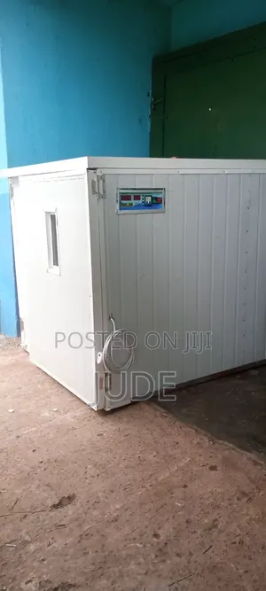 2112 Automatic Incubator
