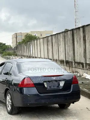 Honda Accord 2.0 Comfort Automatic 2005 Gray