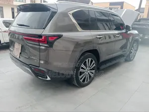 Lexus LX 2023 Gray
