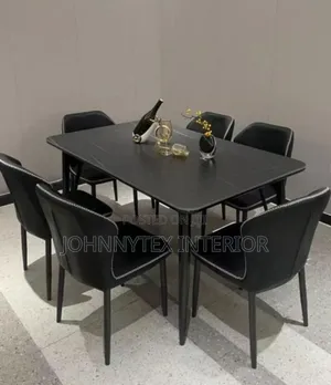 Ceremics Dining Table With 6 Seaters