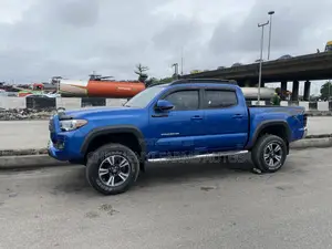 Toyota Tacoma TRD Sport 2018 Blue