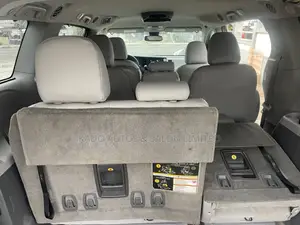 Toyota Sienna 2018 Gray