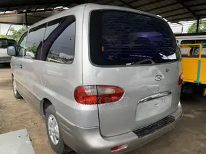 Hyundai H1 2015 Silver