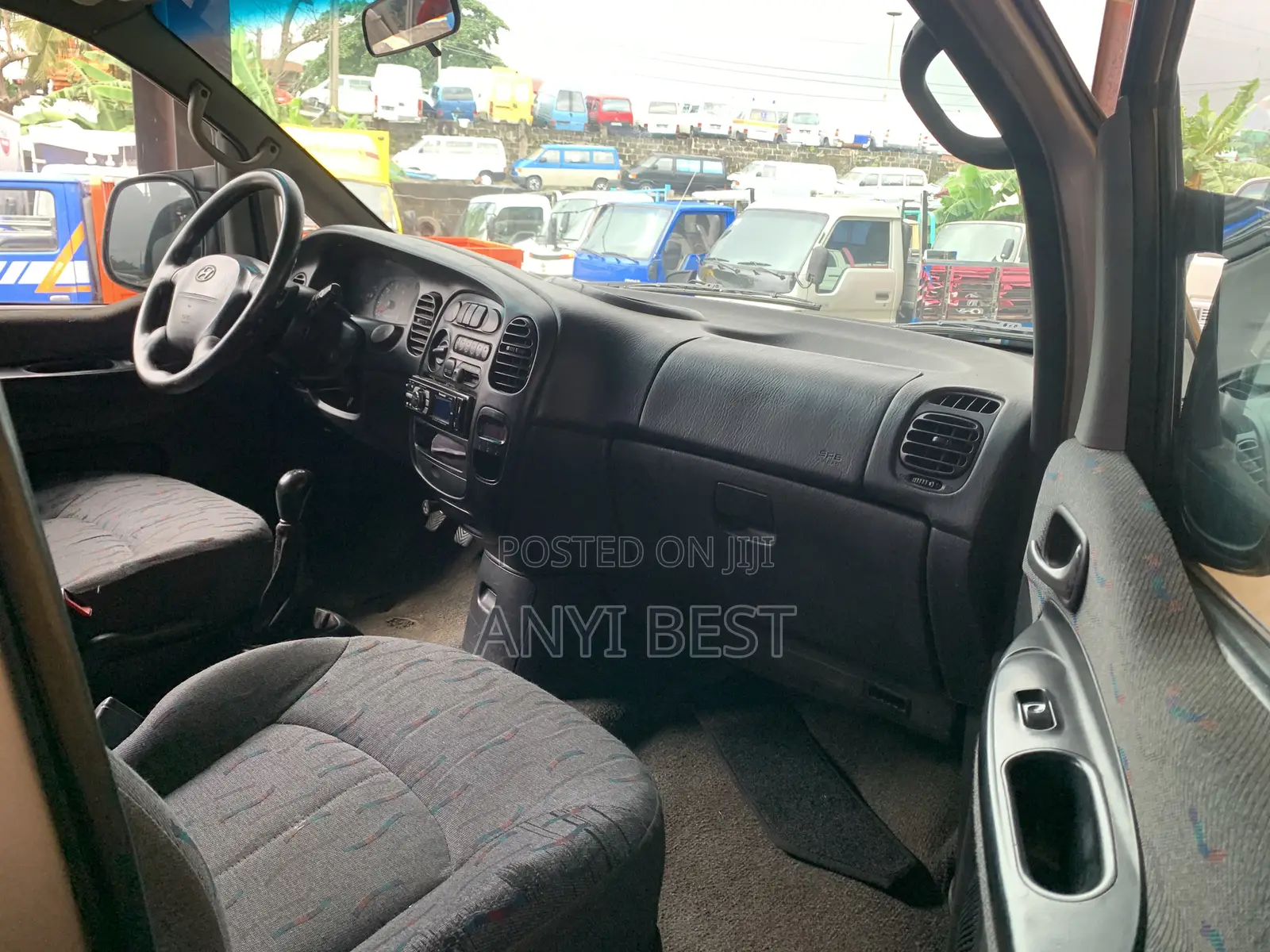 Hyundai H1 2015 Silver