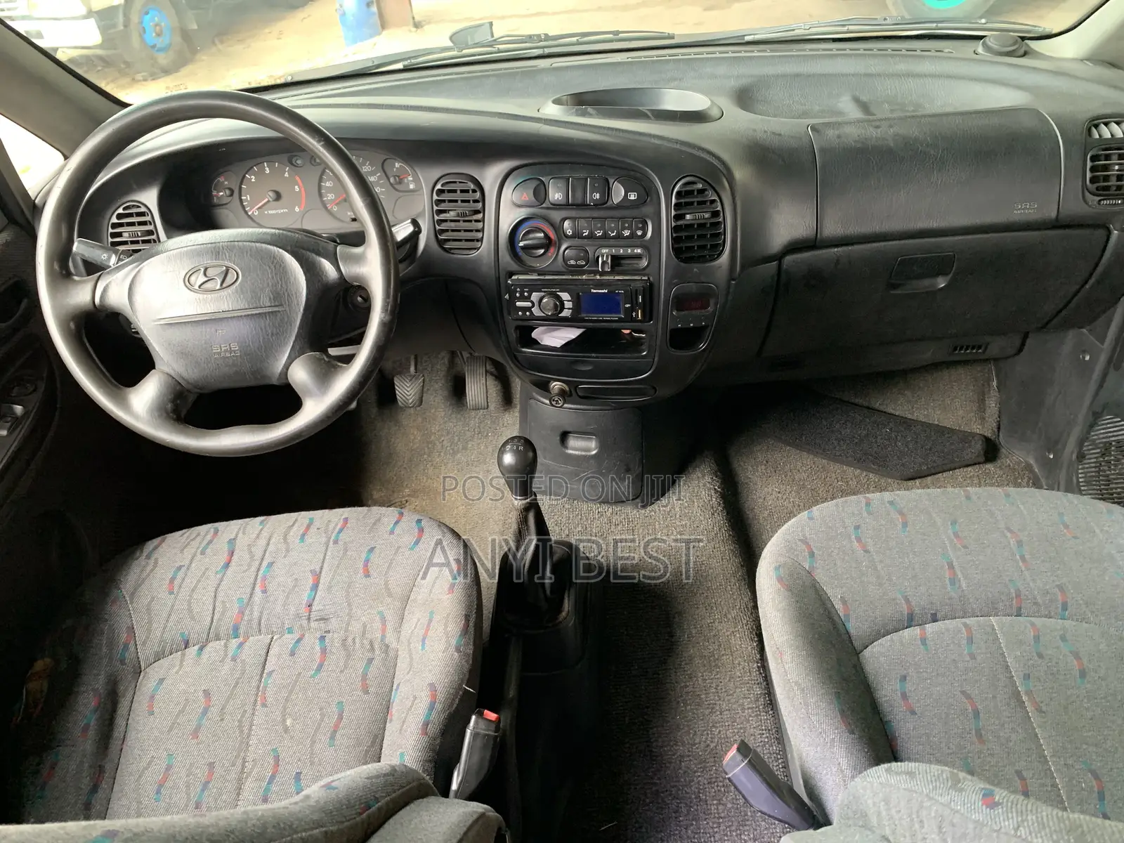 Hyundai H1 2015 Silver