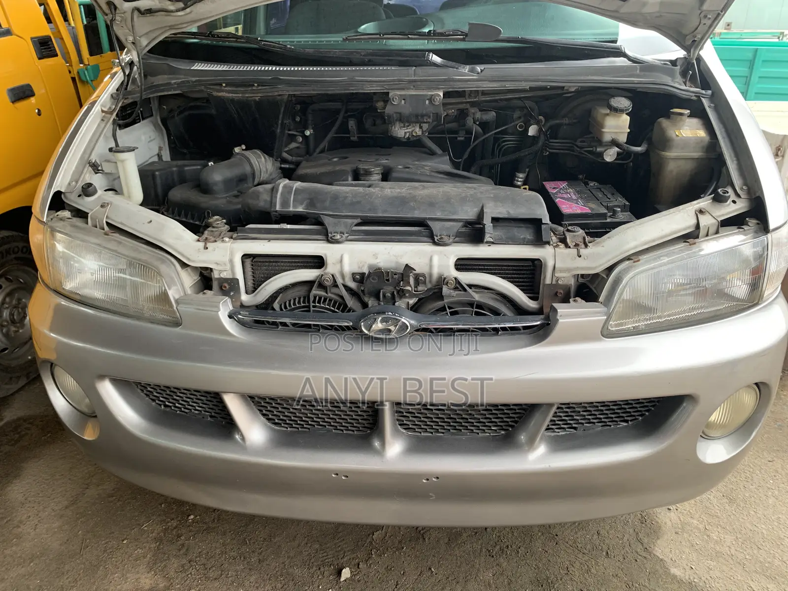 Hyundai H1 2015 Silver