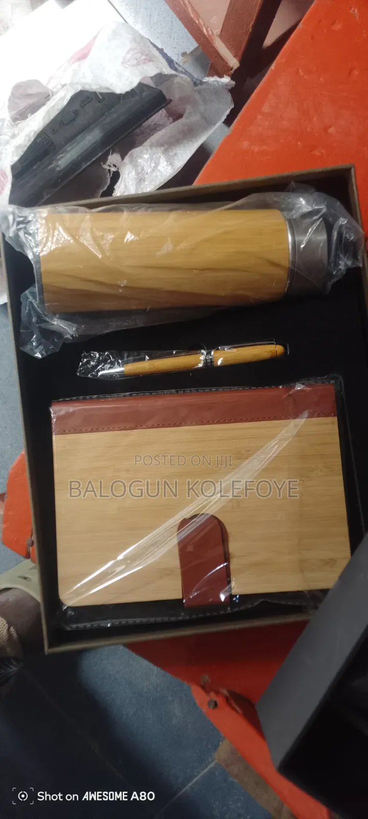 Customized Dairy and Note Pad With Pen, Flash, Temp. Flask e.t.c