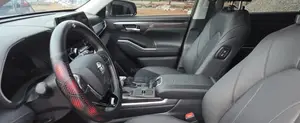 Toyota Highlander 2024 Black