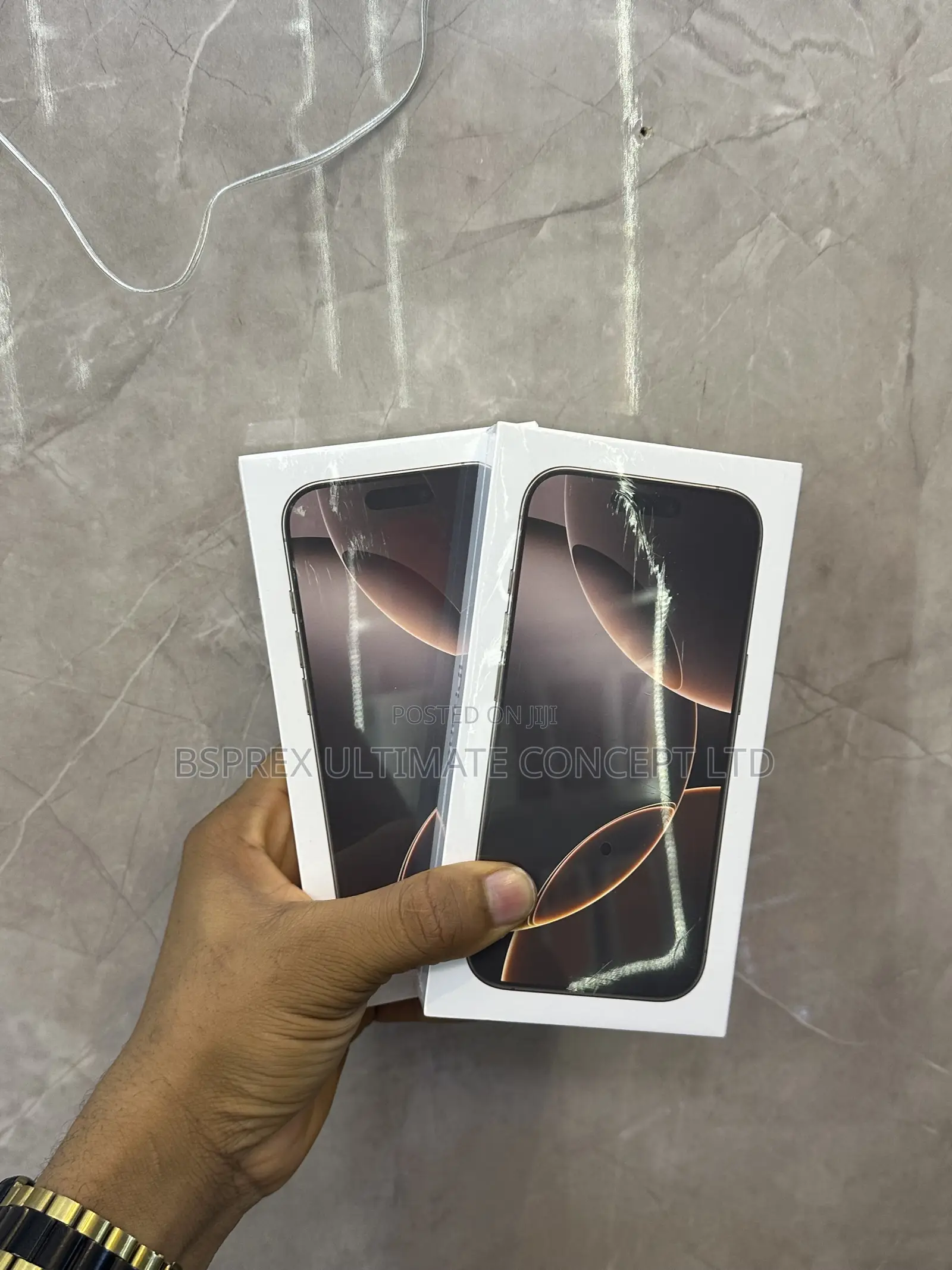 New Apple iPhone 16 Pro 256 GB