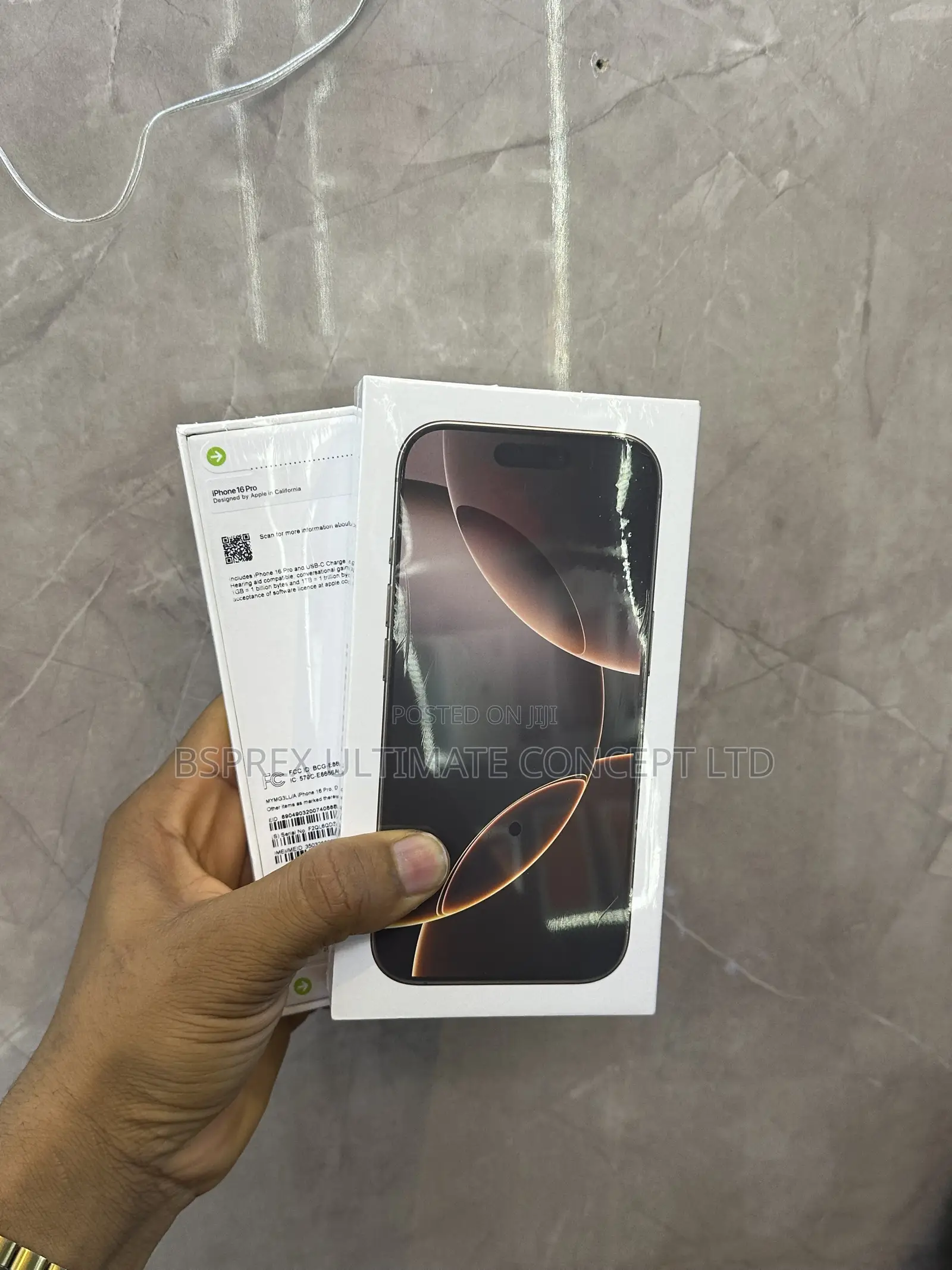 New Apple iPhone 16 Pro 256 GB