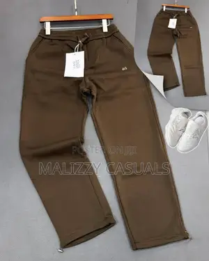 Premium Wide Hem Joggers for Men and Women . Comfortable Street Wears