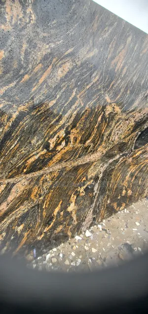 Royal Gold Granite Slab for Staircase
