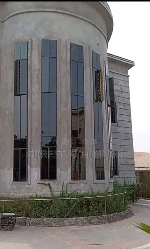 Aluminum Frameless Glass