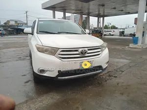 Toyota Highlander 2012 Off white