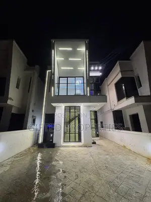 4bdrm Duplex in Choose Estate Off, Rumuosi for sale