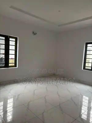3bdrm Bungalow in Sangotedo for sale