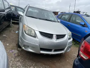 Pontiac Vibe Automatic 2004 Silver