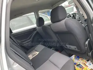 Pontiac Vibe 2007 Silver