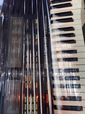 Yamaha Keyboard PSR 38