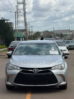 Toyota Camry XSE 4dr Sedan (2.5l 4cyl 6A) 2016 Silver