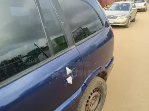 Opel Zafira 2025 Blue