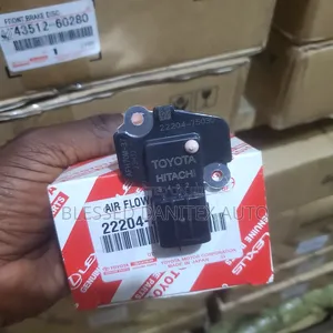 Air Flowmeter Sensor of Toyota Landcruiser, Tundra, Lx570 and Gx460