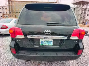 Toyota Land Cruiser 2015 Black