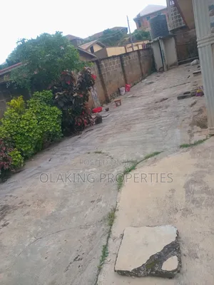 2bdrm Bungalow in Orogun Estate, Akinyele for sale