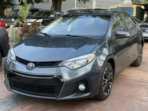 Toyota Corolla 2015 Gray