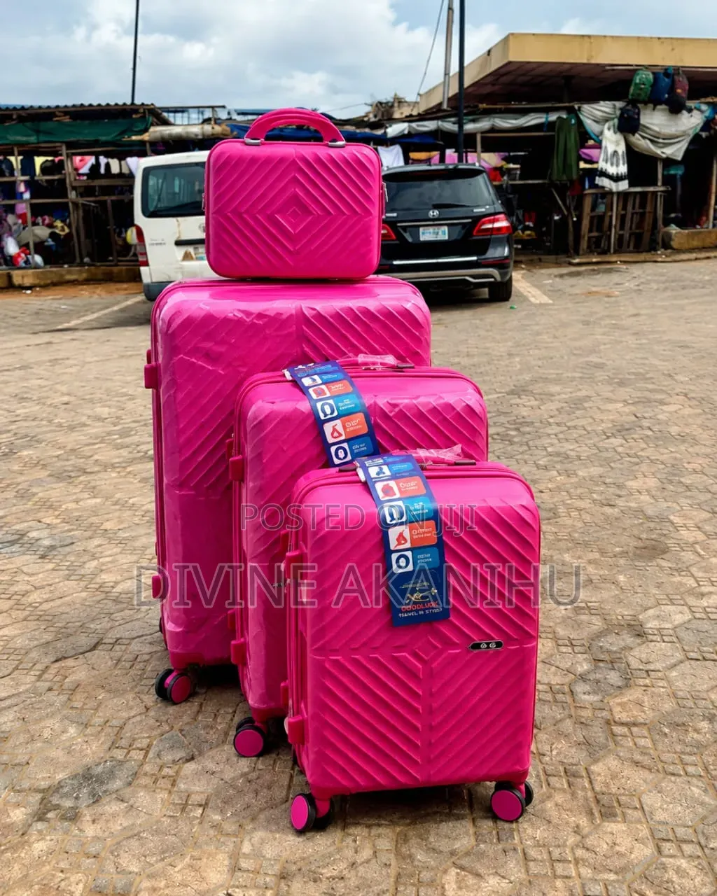 Dee's Luxury Bags
