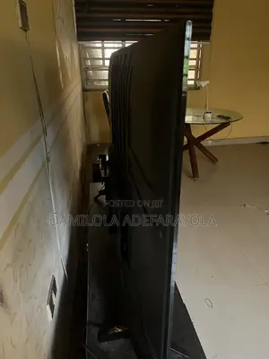 Hisense 65” TV (With Broken Screen)